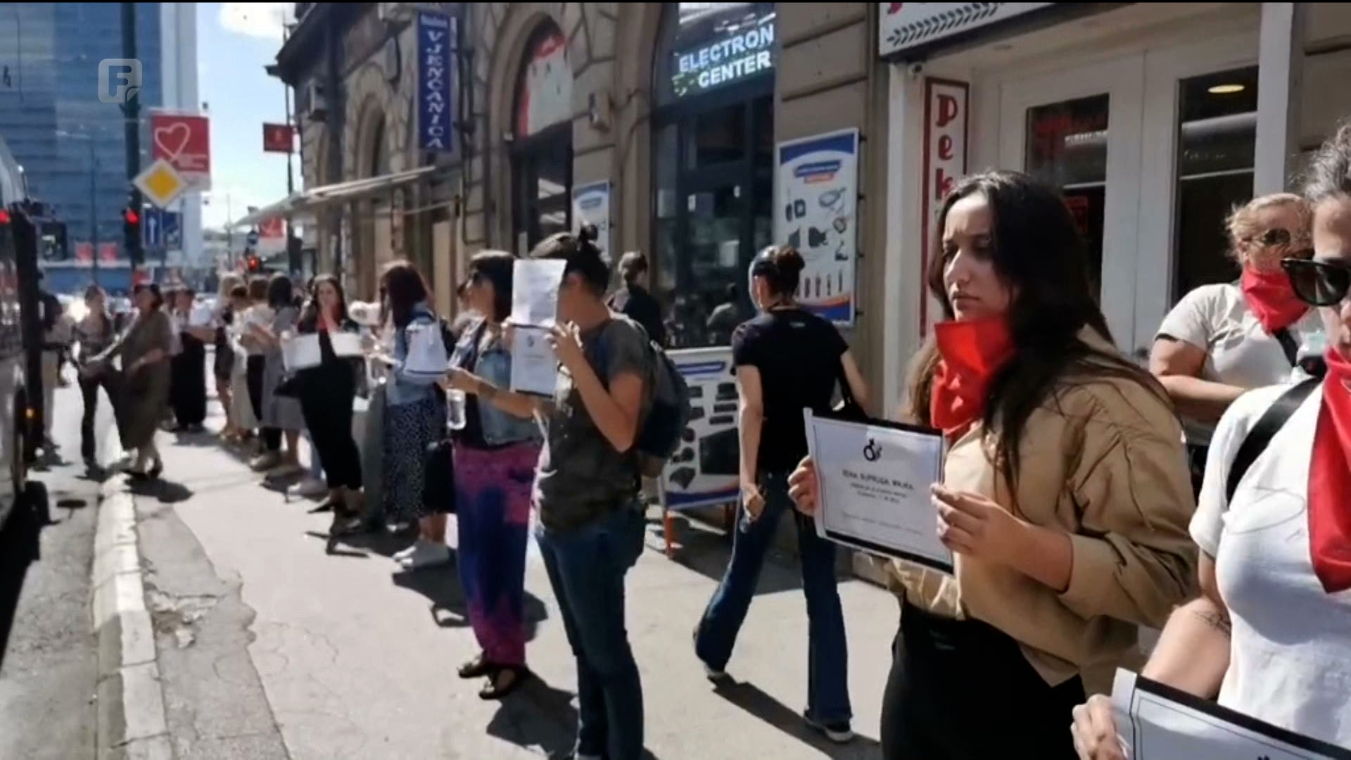 Mirni protest na Marijin-Dvoru: Femicid sistemski treba strogo kažnjavati